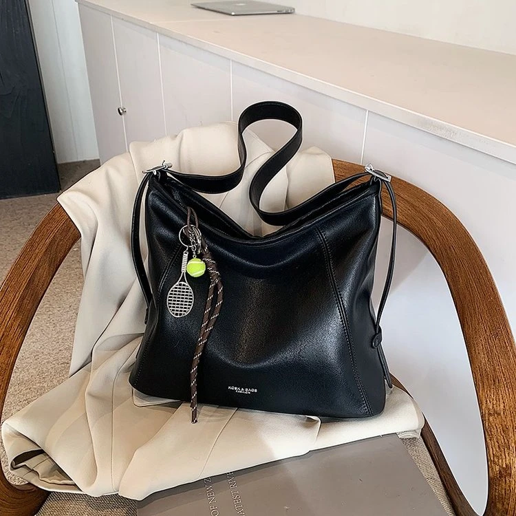 【工厂直销】【带挂件】【30*26*12】新款腋下包单肩包时尚潮1381