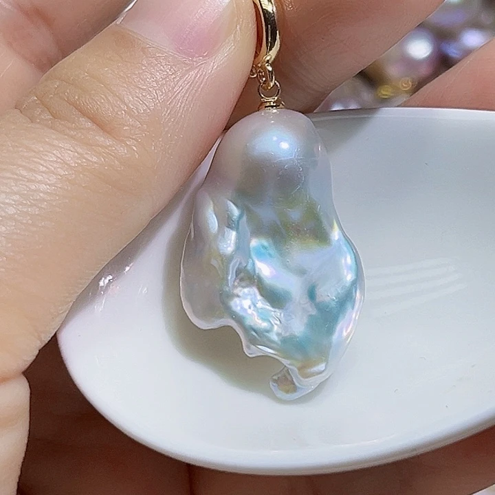 颈饰未镶嵌淡水珍珠