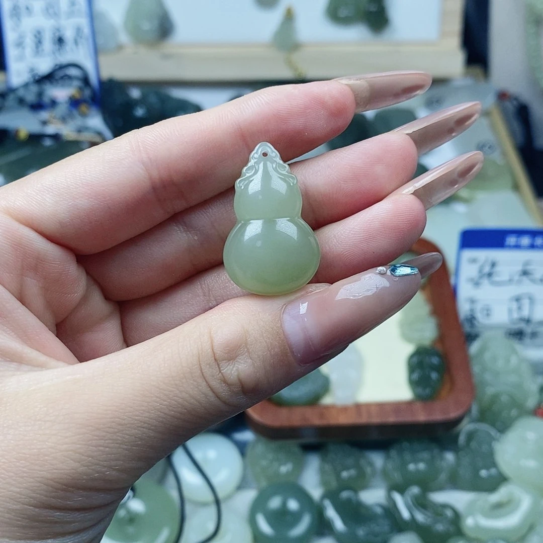 格***️和田玉未镶嵌颈饰大葫芦1207