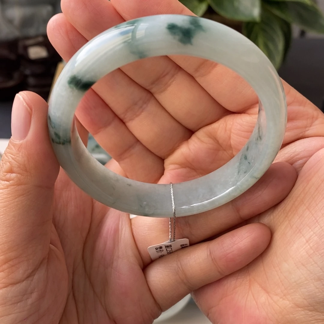 翡翠未镶嵌手镯天然