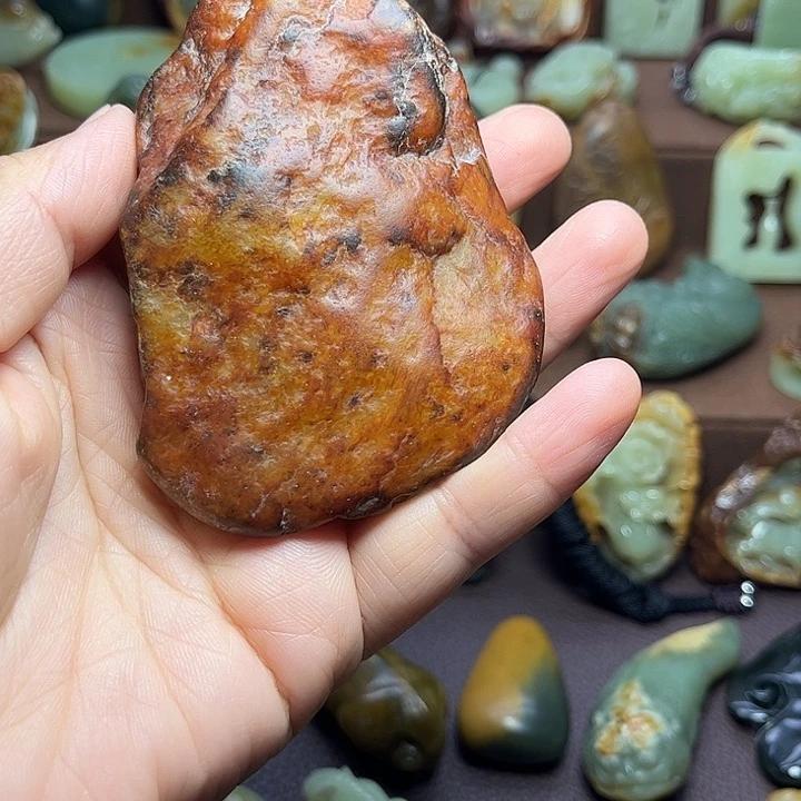 有***~岫岩河磨玉（透闪石质玉）未镶嵌颈饰