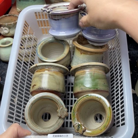 紫砂花盆微瑕358口径5厘米左右