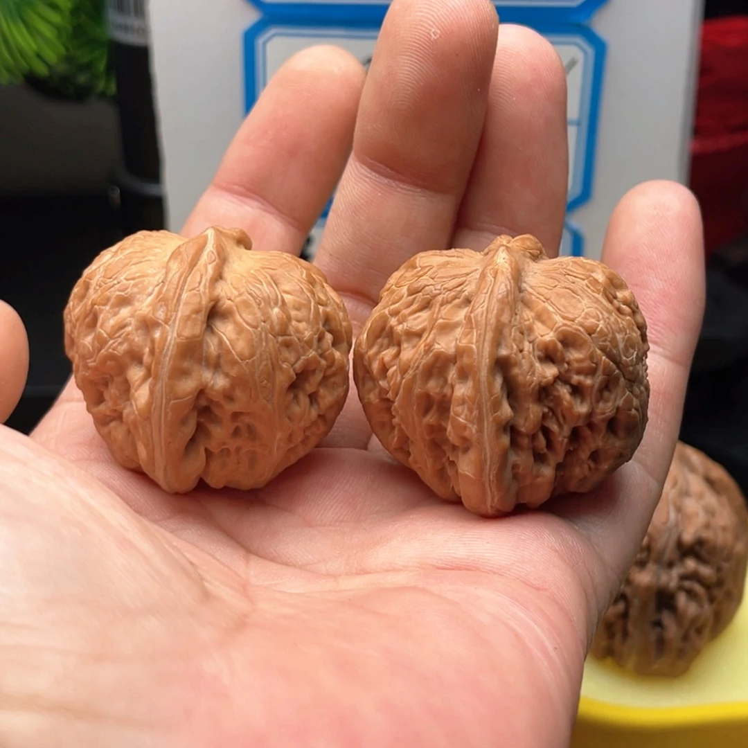 文玩核桃吊坠37平谷元宝