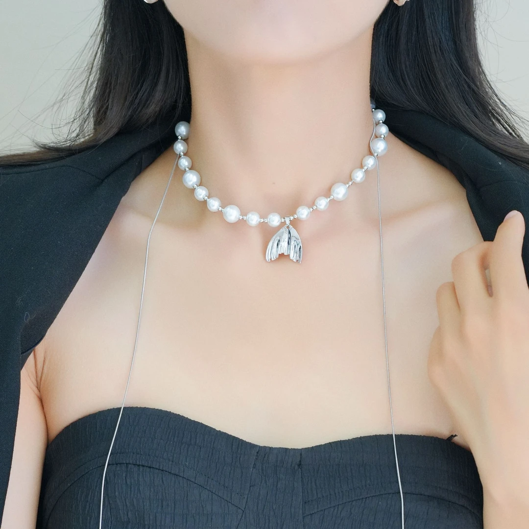 铜合金项链 抽拉鱼尾吊坠项链轻奢高级感气质锁骨链颈链配饰女