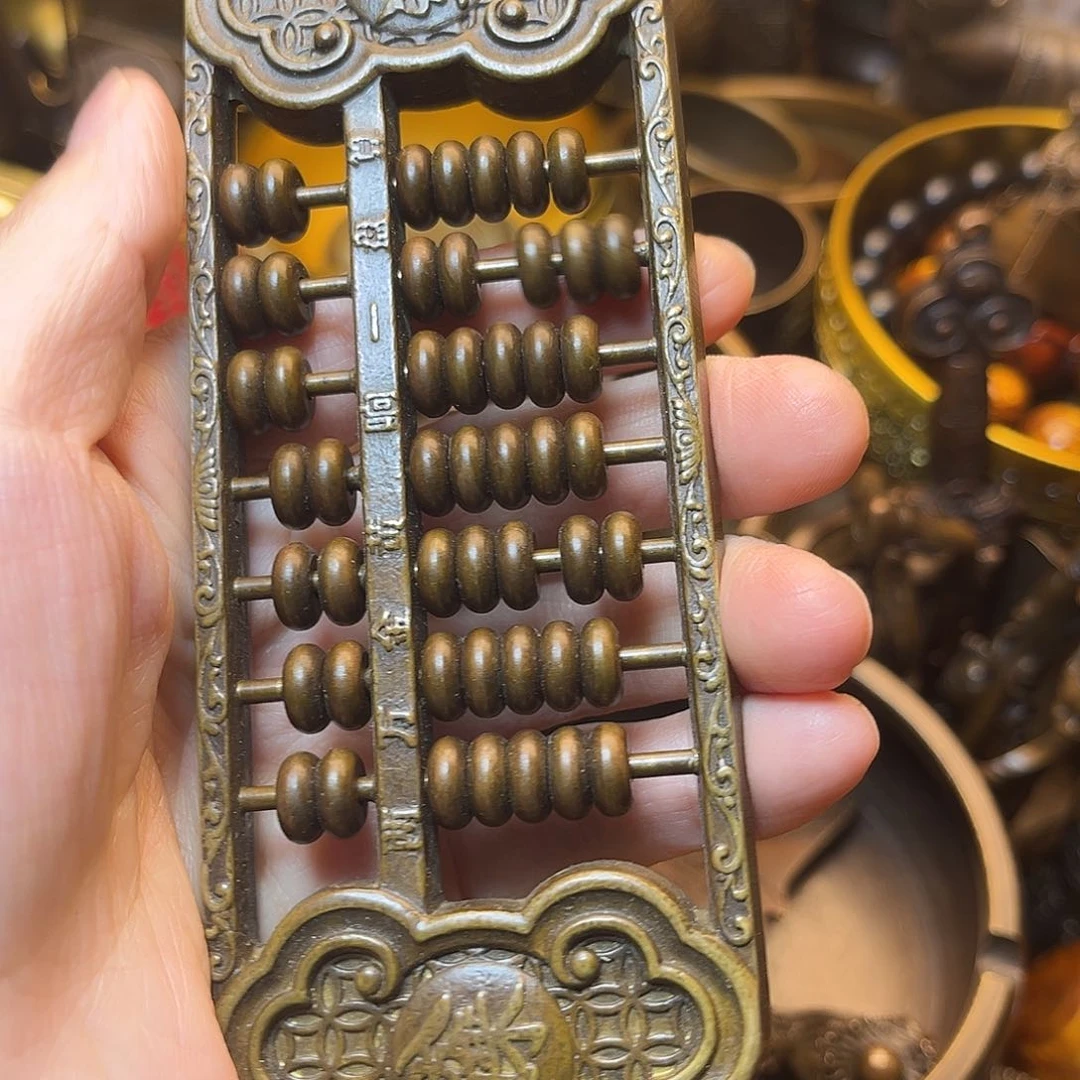 精美铜器工艺品等