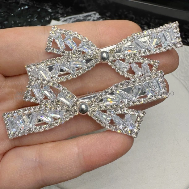 韩系东大门高级感轻奢水钻鸭嘴夹女百搭头饰手工