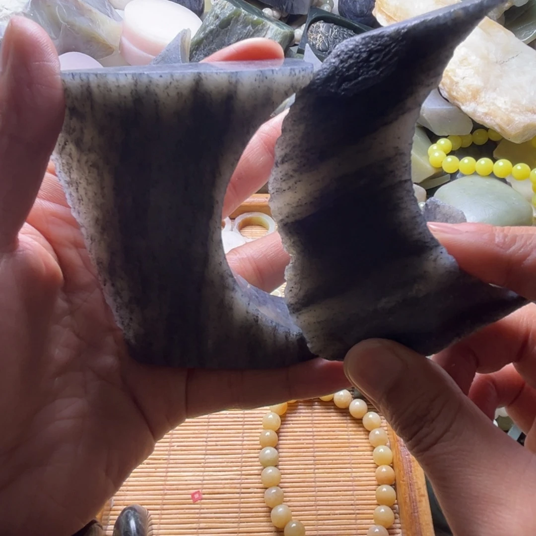 和田玉（糖玉）未镶嵌挂件