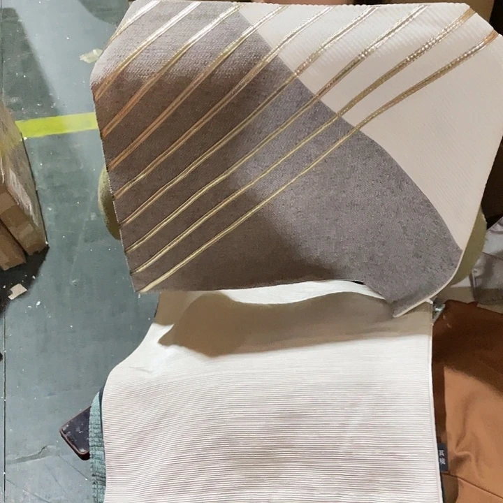 陶瓷花瓶，茶杯茶具。1