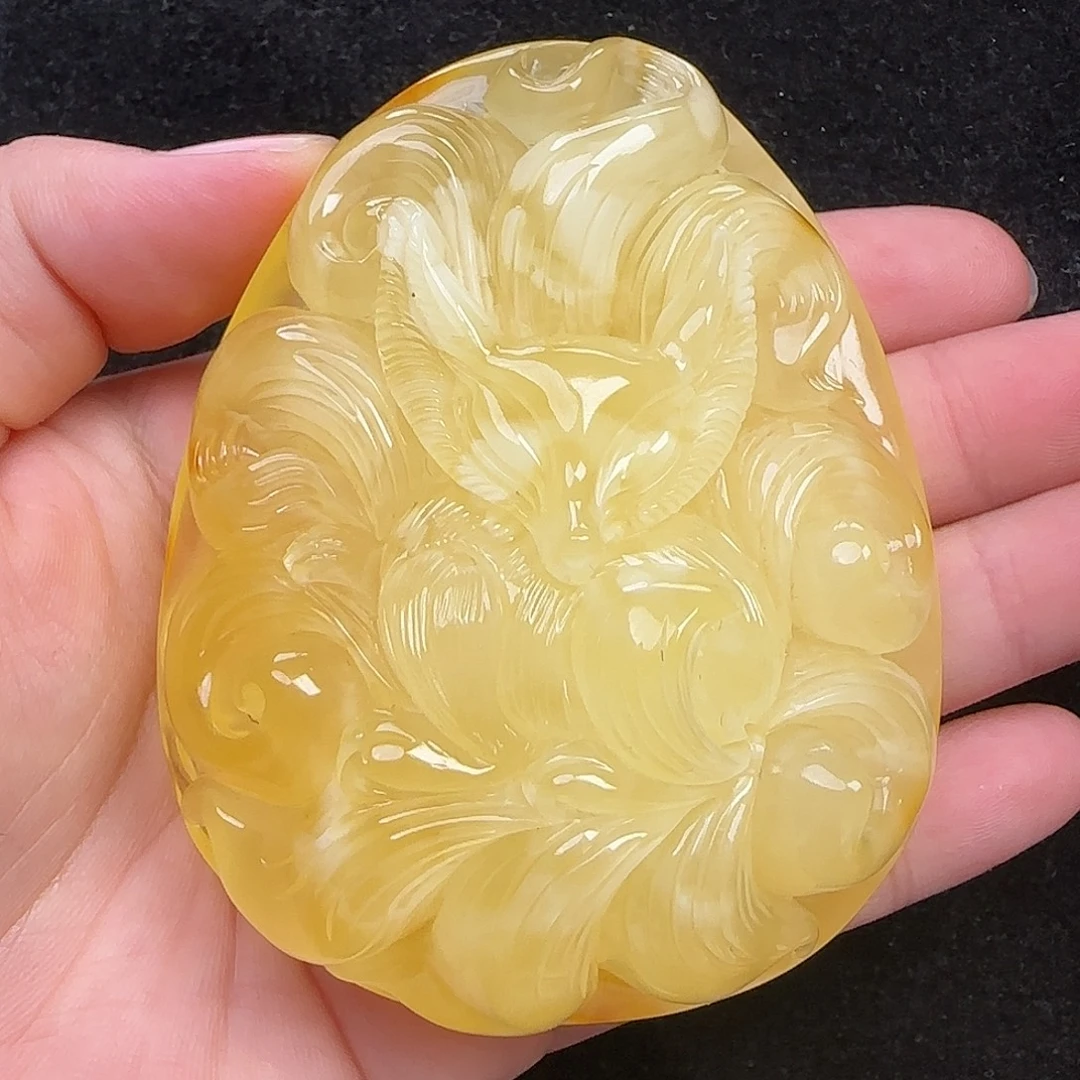 蜜蜡未镶嵌珠宝奇石