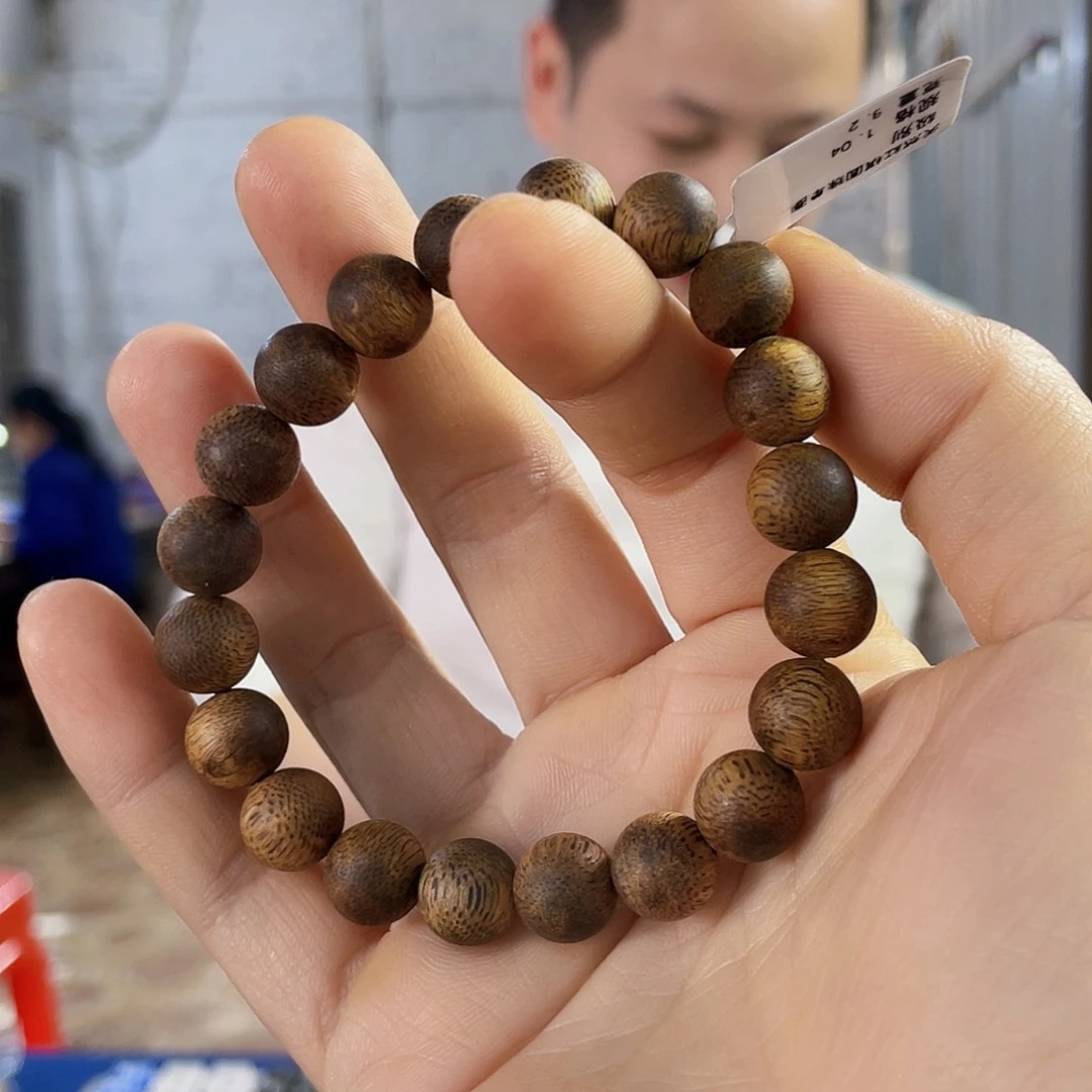 沉香手串天然红棋圆珠单圈1.0/9克多样性发一