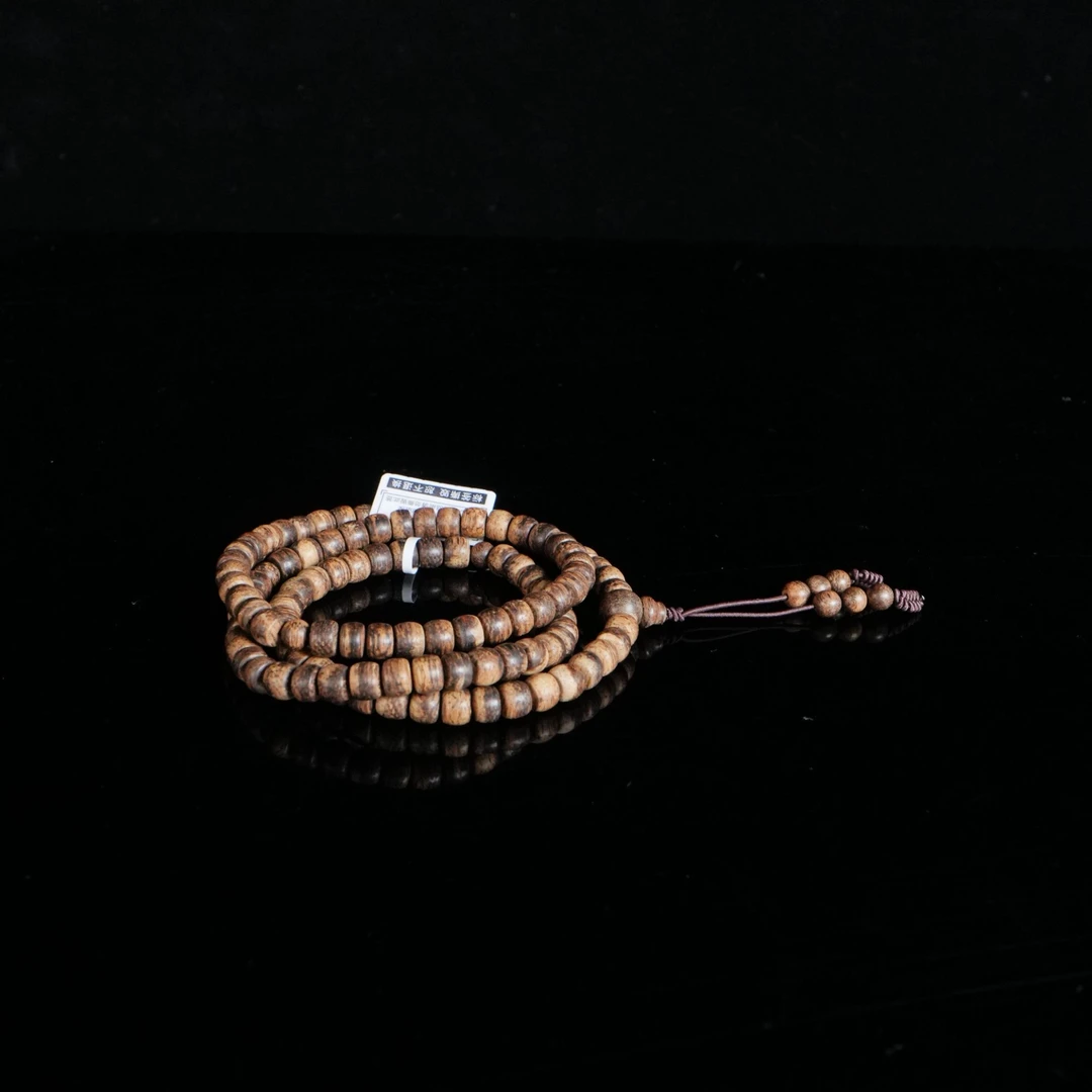 DY-B9713 越南惠安沉水沉香老型珠 0.5x0.6cm 17.8g