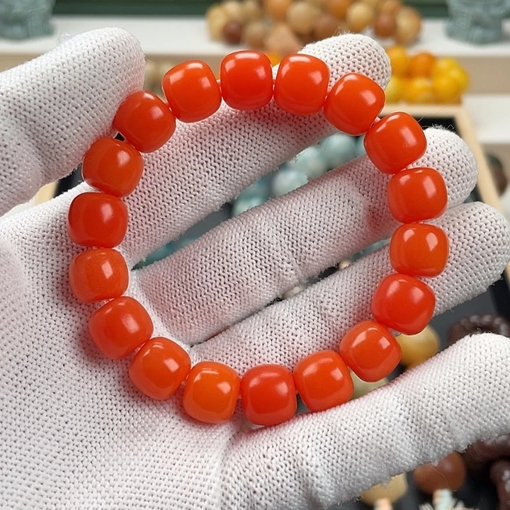 小***爽白玉菩提吊坠卡12小橘子通货