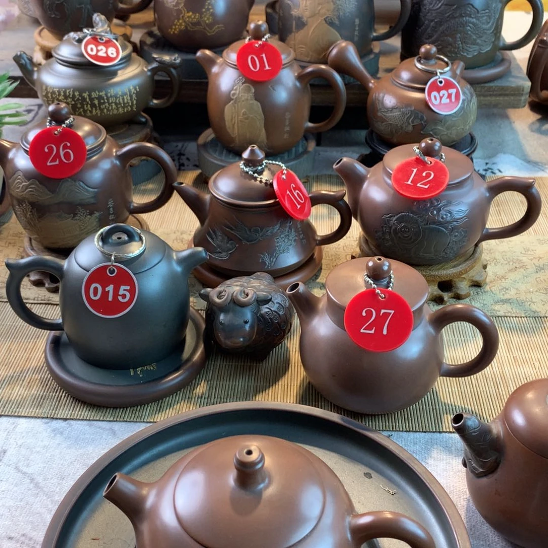 平***真坭兴陶原矿泥料浮雕