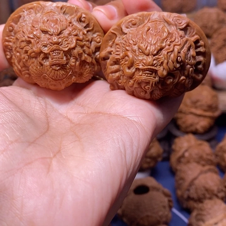 【闪购商品】手串/手链核桃漂*者龙腾盛世