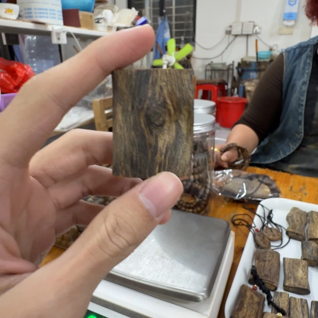 `***线香奇楠沉香原木