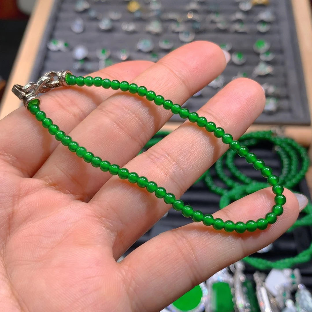 翡翠耳饰未镶嵌天然