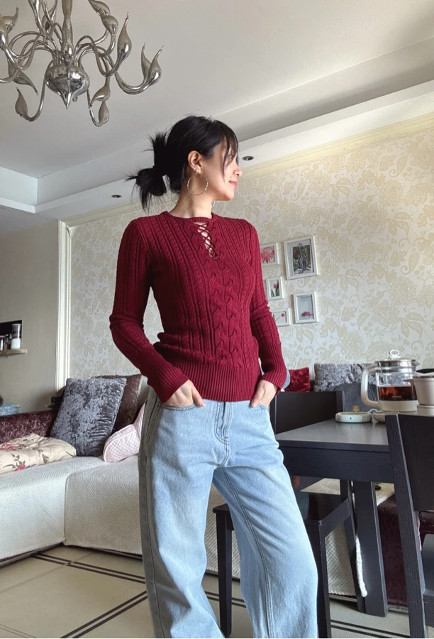 WX 正酒红镂空麻花修身巨有质感毛衫