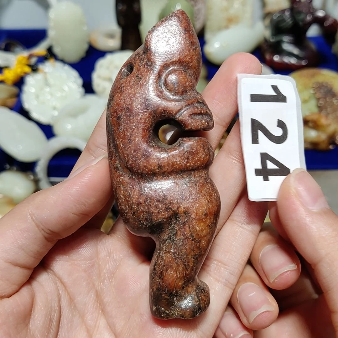 和田玉未镶嵌车挂