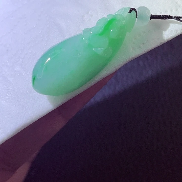 未镶嵌定制翡翠翡翠