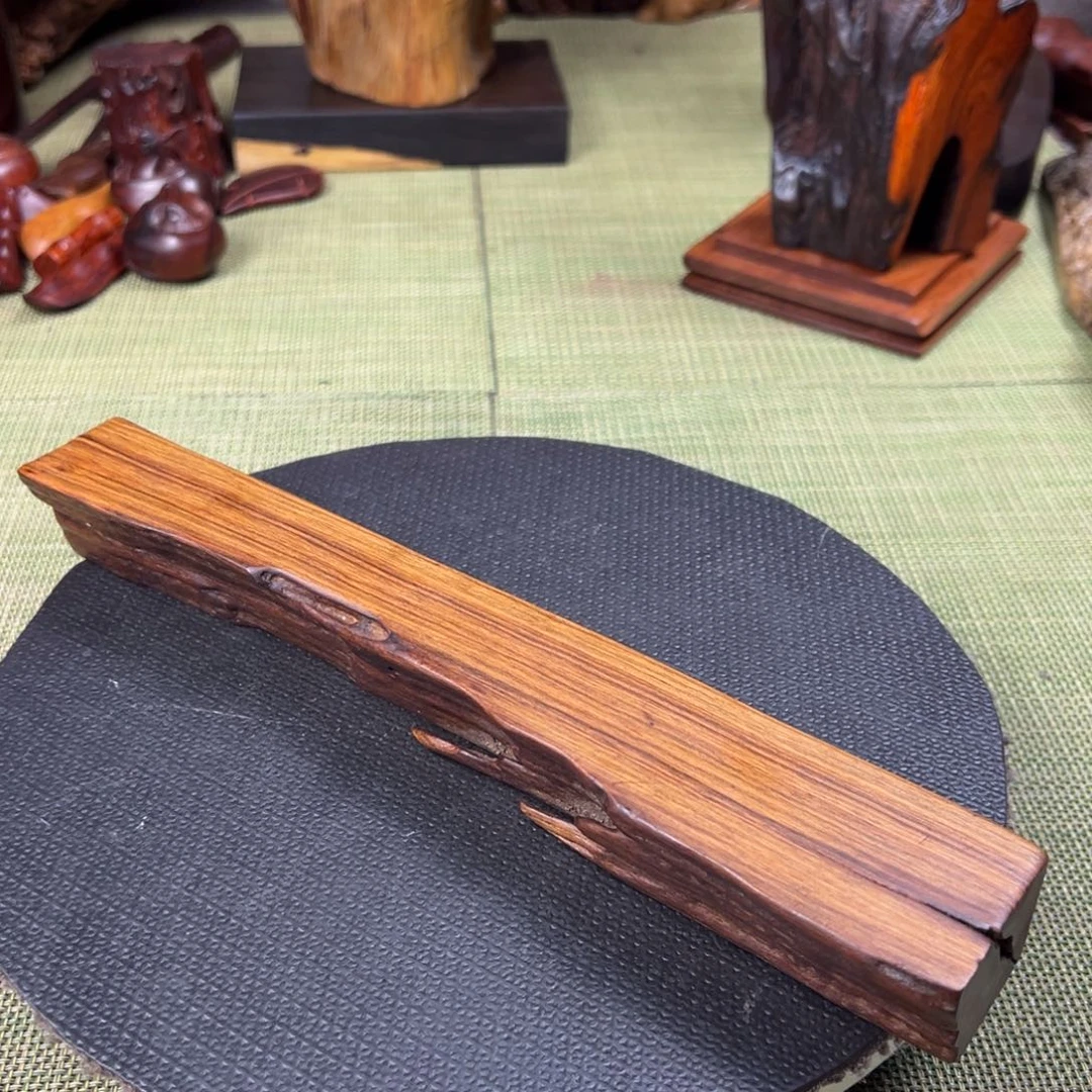 大果紫檀（缅甸花梨）秋**雨