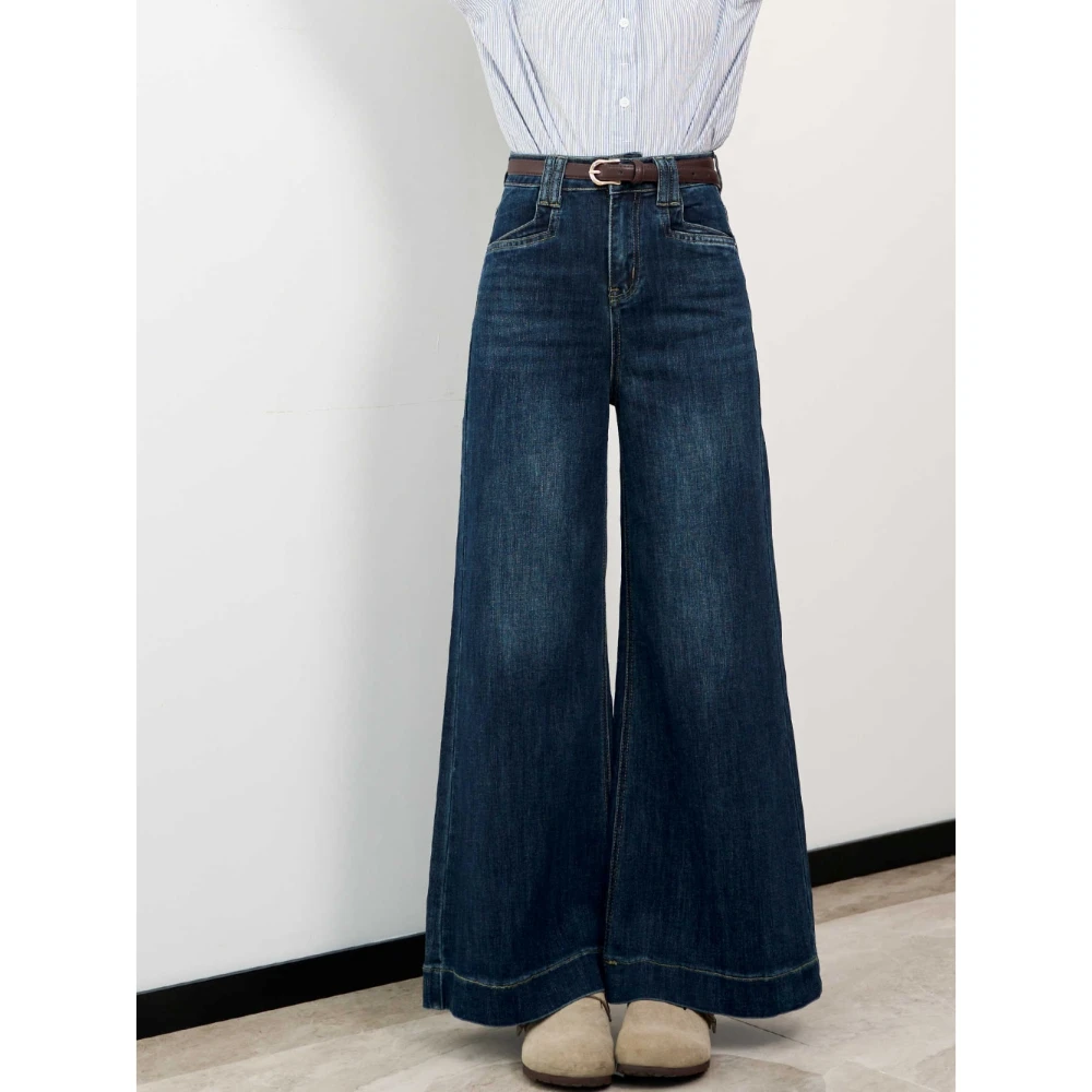 美式不贴腿直筒微喇牛仔裤女2025秋季高腰显瘦宽松梨型身材喇叭裤