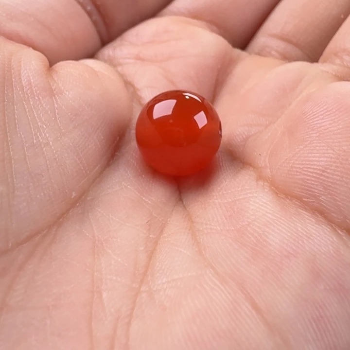北***制南红玛瑙未镶嵌圆珠11.4