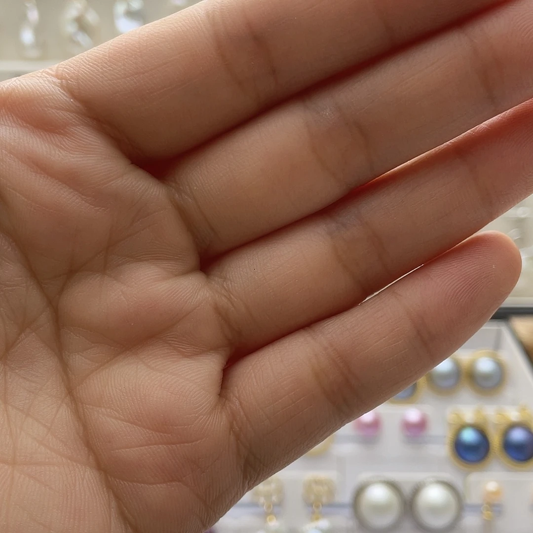 泰***忆未镶嵌淡水珍珠天然珍珠