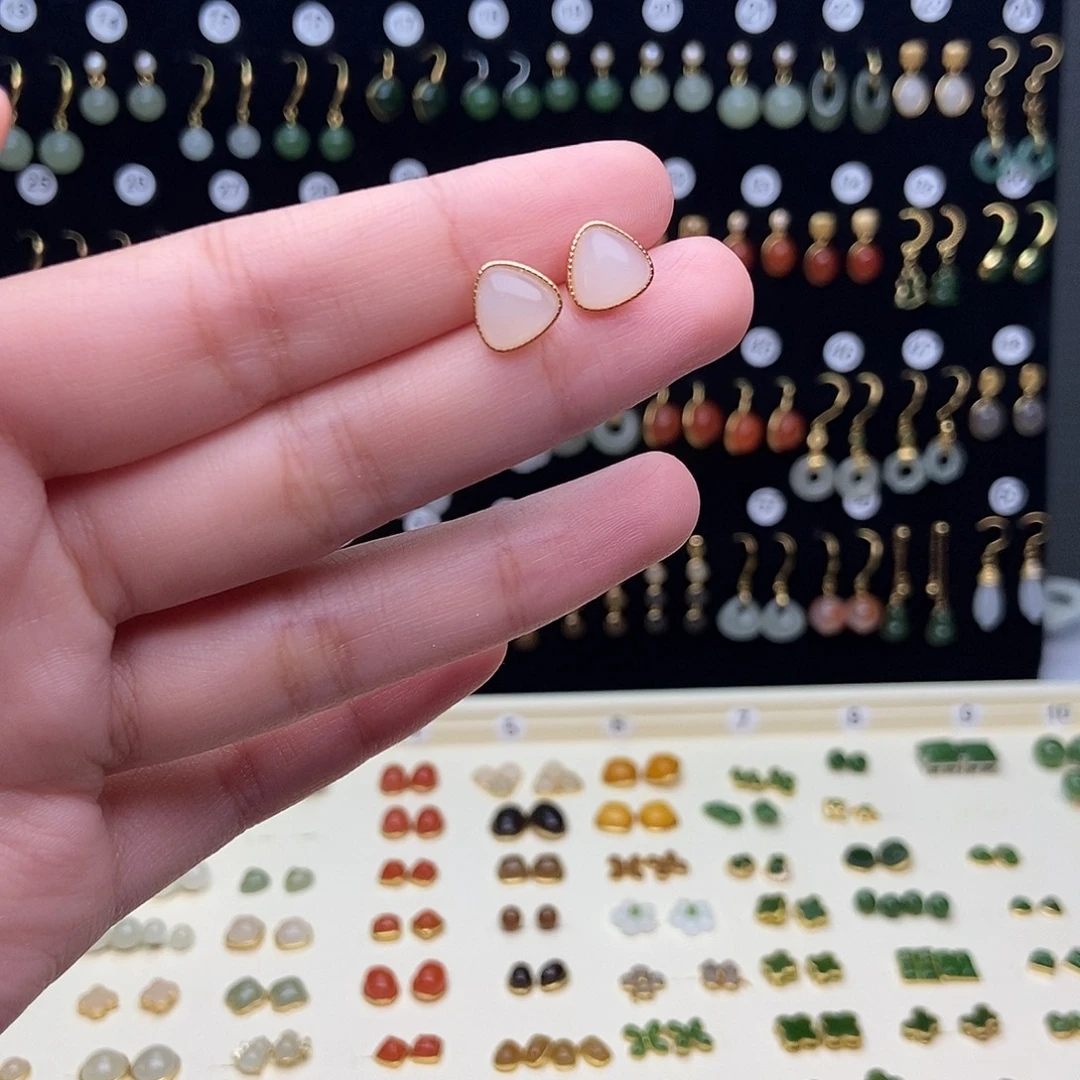 和田玉银S925镀金镶嵌耳饰