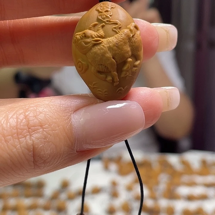 橄榄核吊坠橄榄核
