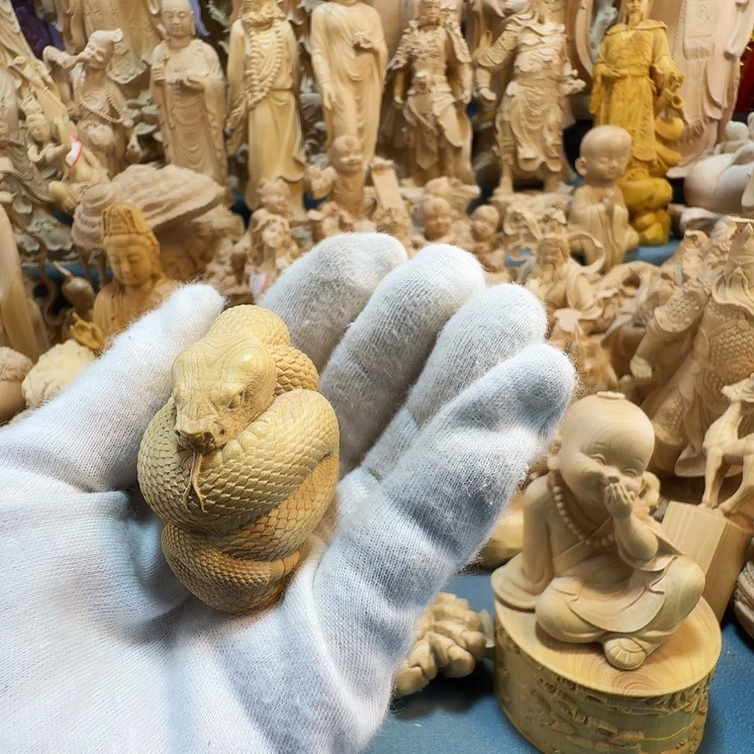 黄杨木空****3小叶黄杨木蛇手把件