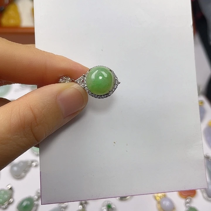 翡翠项链未镶嵌元*多蛋面
