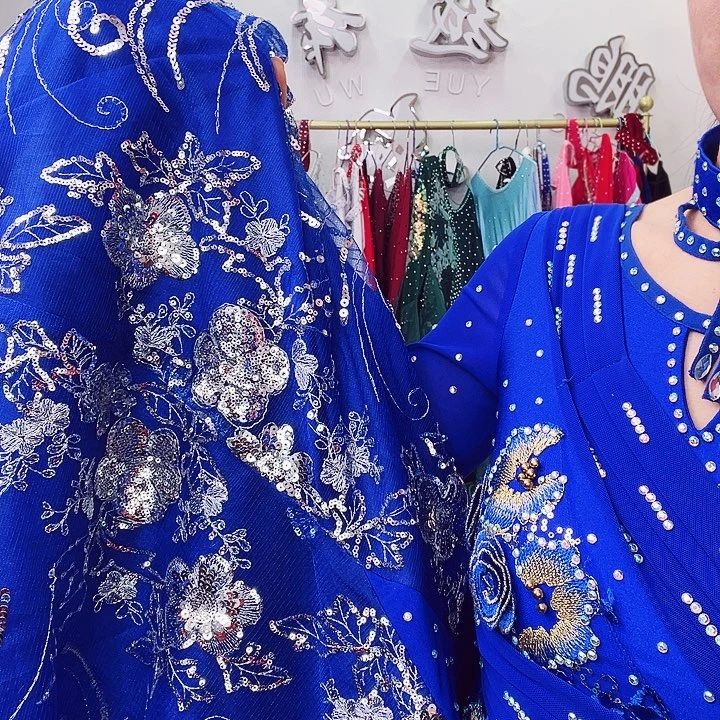 交谊舞连衣他家有义务