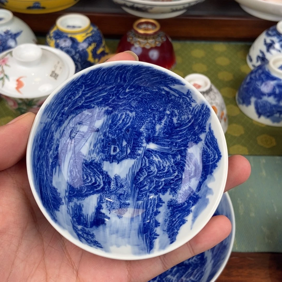 陶瓷的设计师是一个