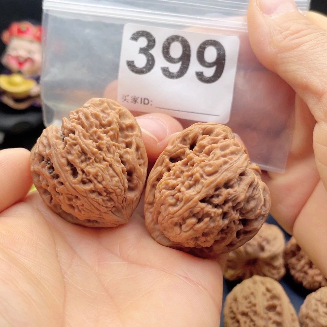 文玩核桃把件南疆天残37