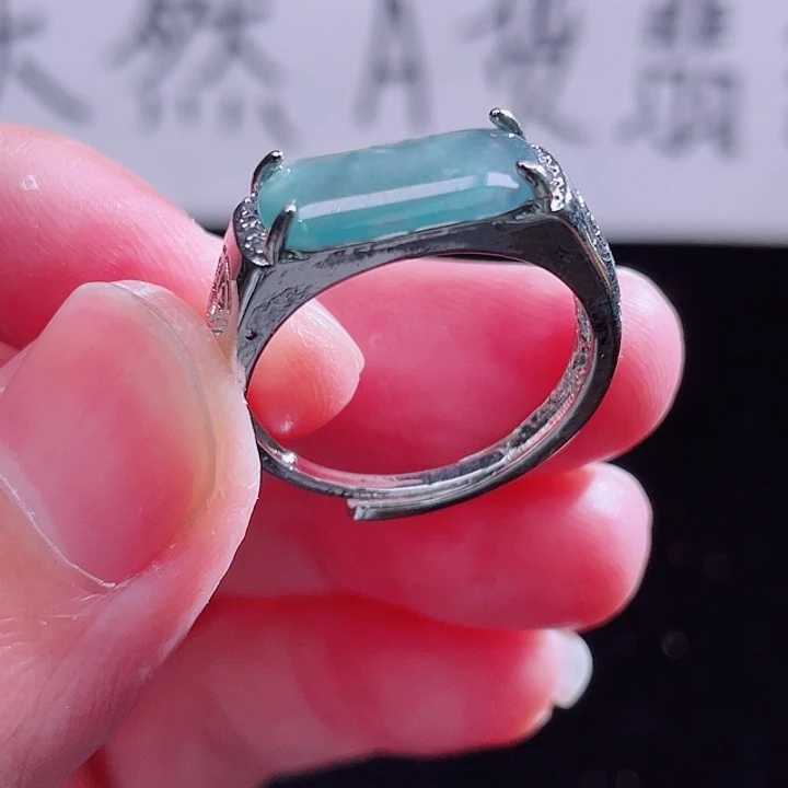 翡翠颈饰未镶嵌999999999