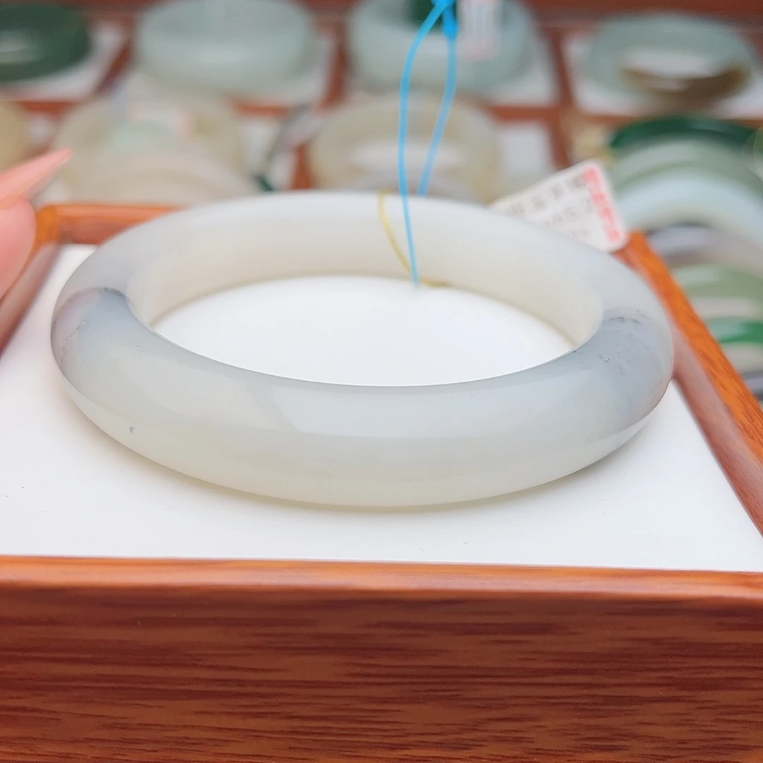 和田玉未镶嵌手镯57.7