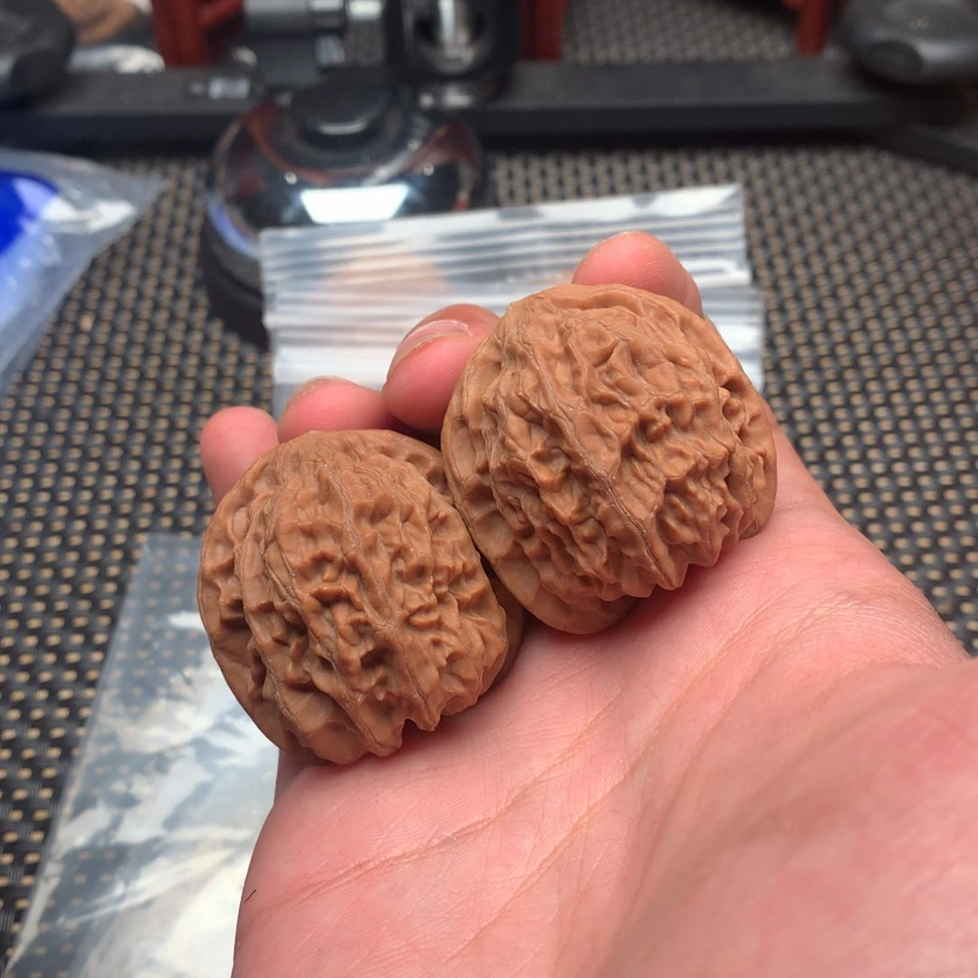 文玩核桃把件太行元宝37