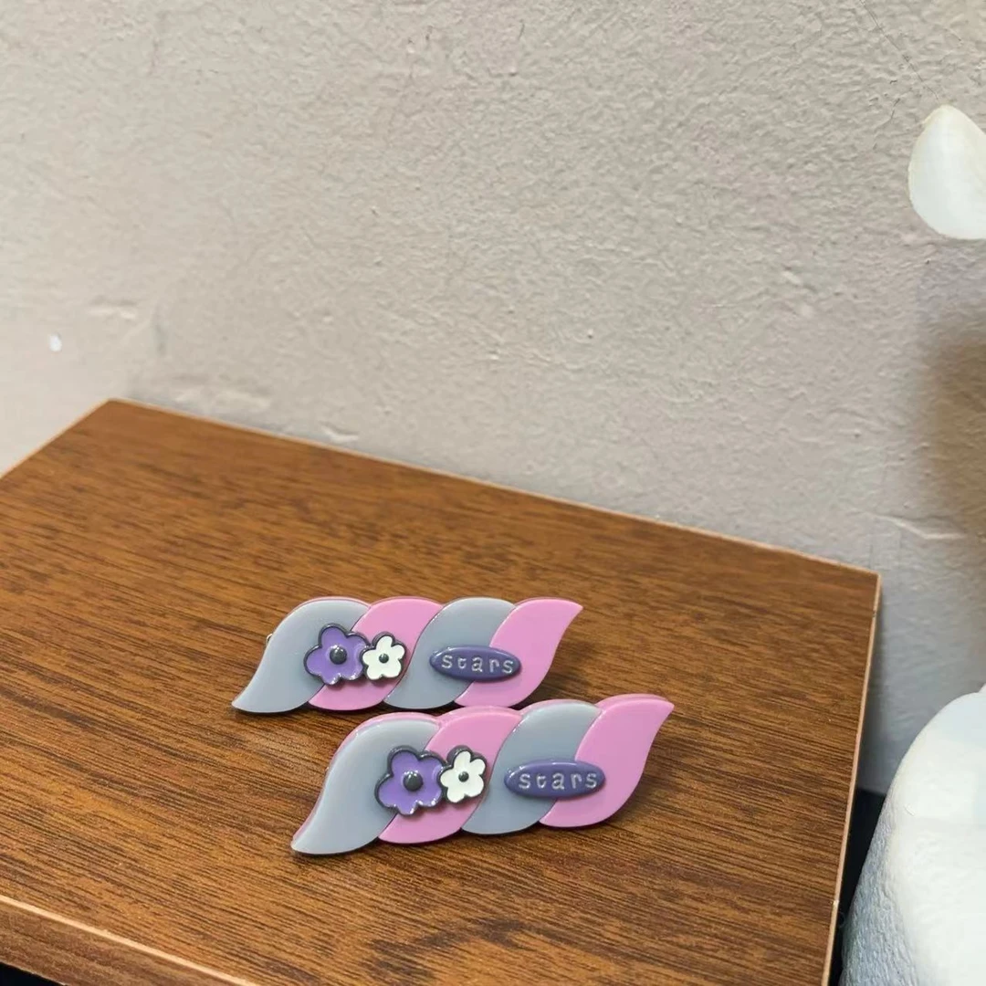 设计款小花拼色发夹一对Y153