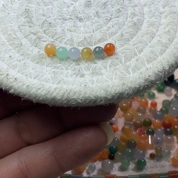 翡翠散珠未镶嵌定制翡翠卡5+