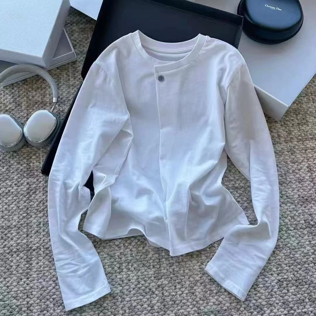 2025春季欧货新款圆领单扣设计洋气百搭小白T恤