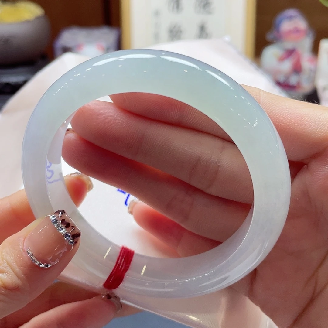 翡翠未镶嵌手镯15 号