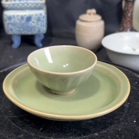 林***原单纯釉的一个小盏
