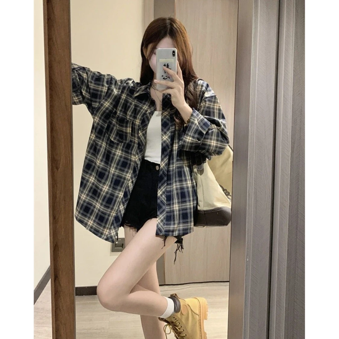 幂式秋季新款复古格纹衬衫女休闲外套长袖小众宽松衫衬衣港味