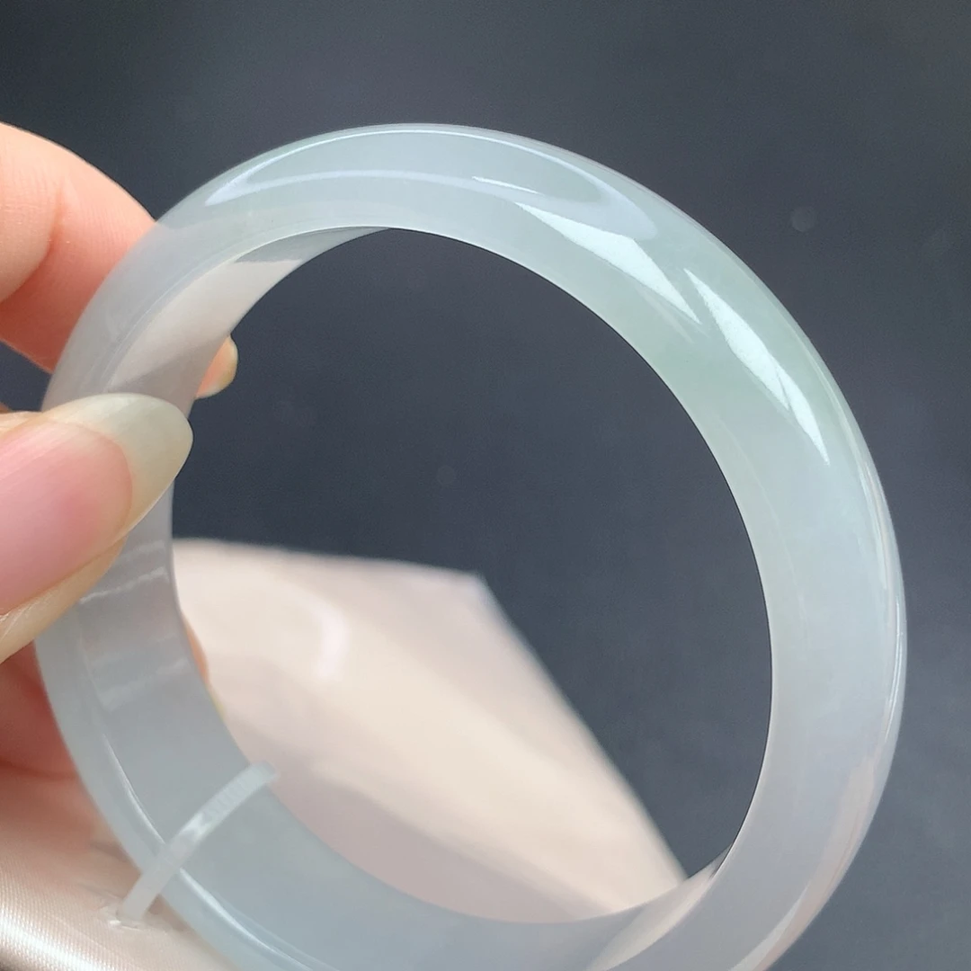 翡翠未镶嵌手镯55.6圈口