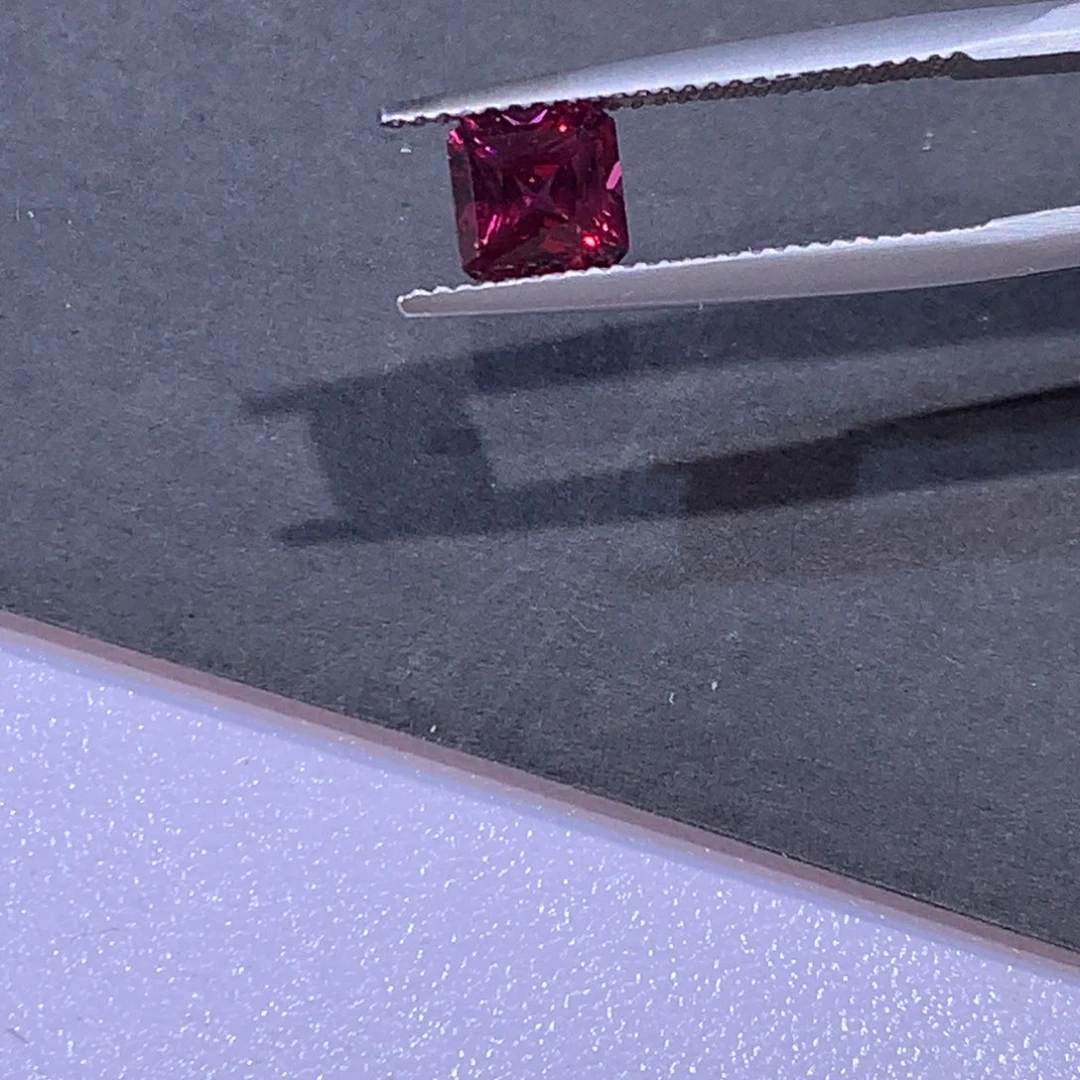 石榴石未镶嵌裸石方6.2