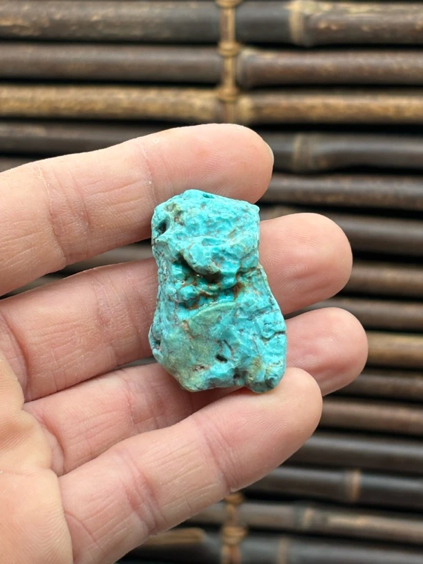 原矿松石板去皮原石吊坠