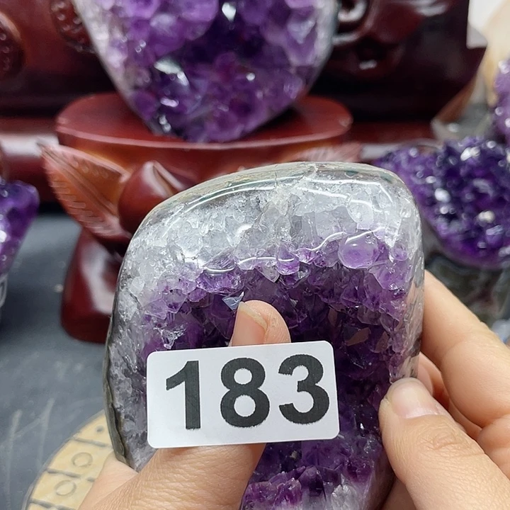 水晶大型摆件（非配饰）未镶嵌