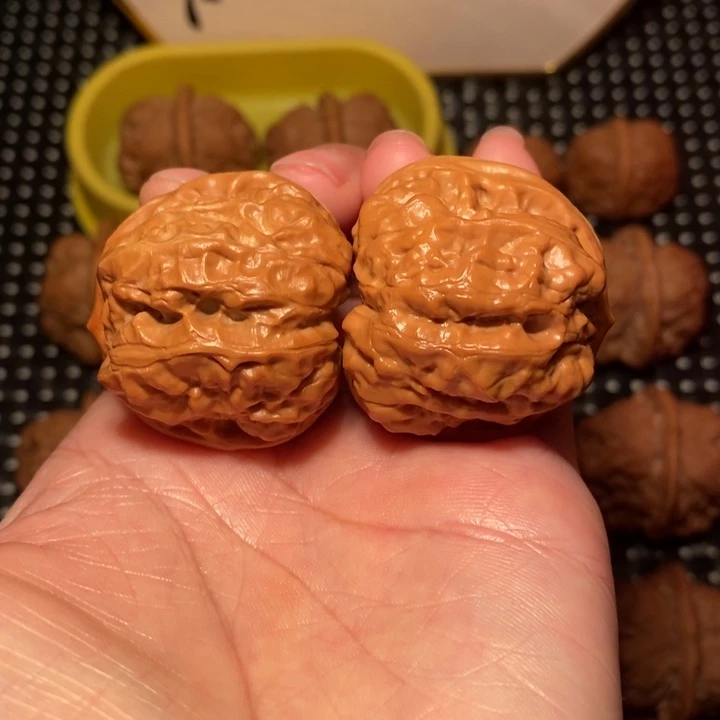 把件文玩核桃四开肌肉蛙