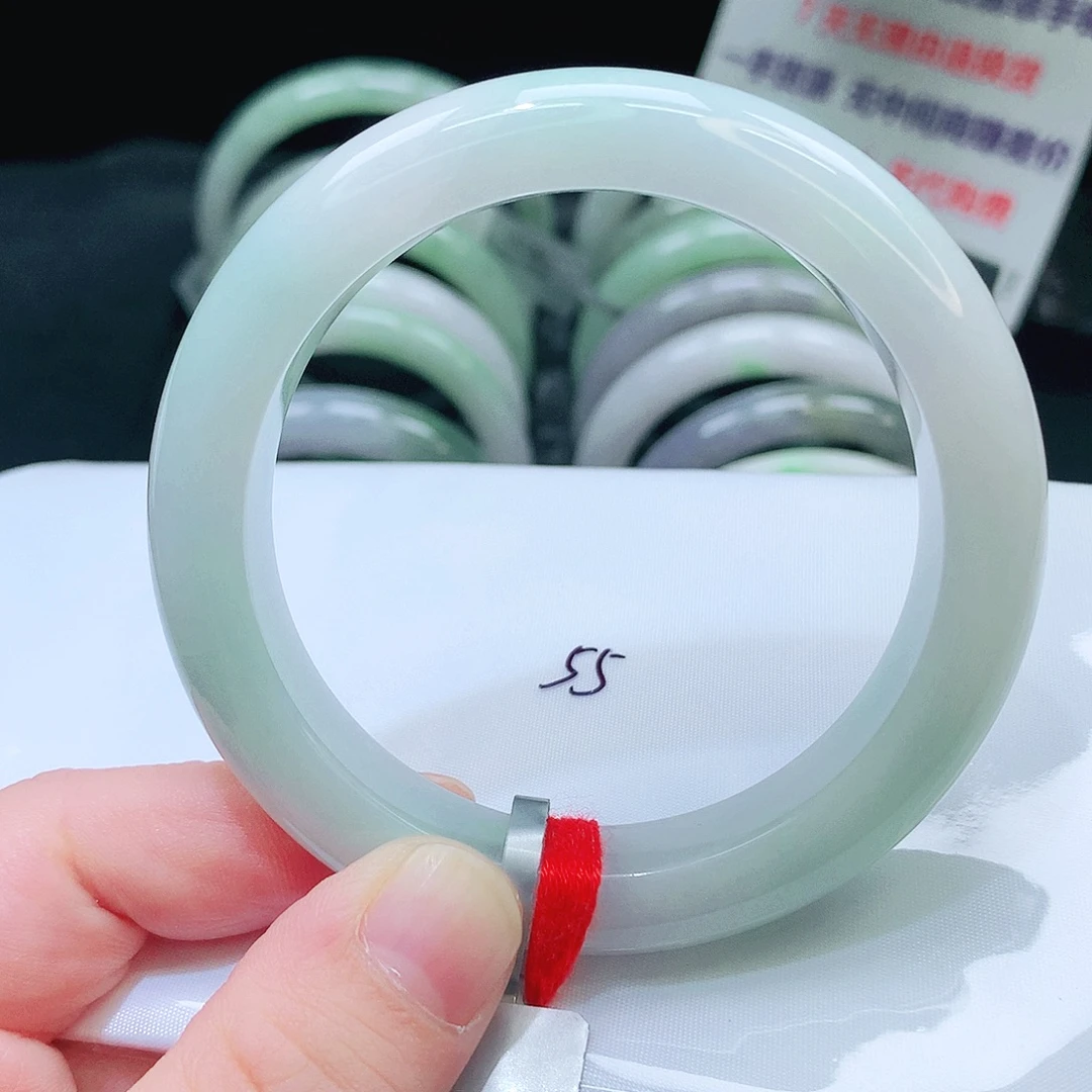 翡翠未镶嵌手镯264