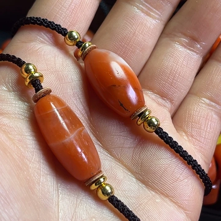 颈饰琉璃阳**艺琉璃…………